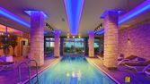Indoor-pool